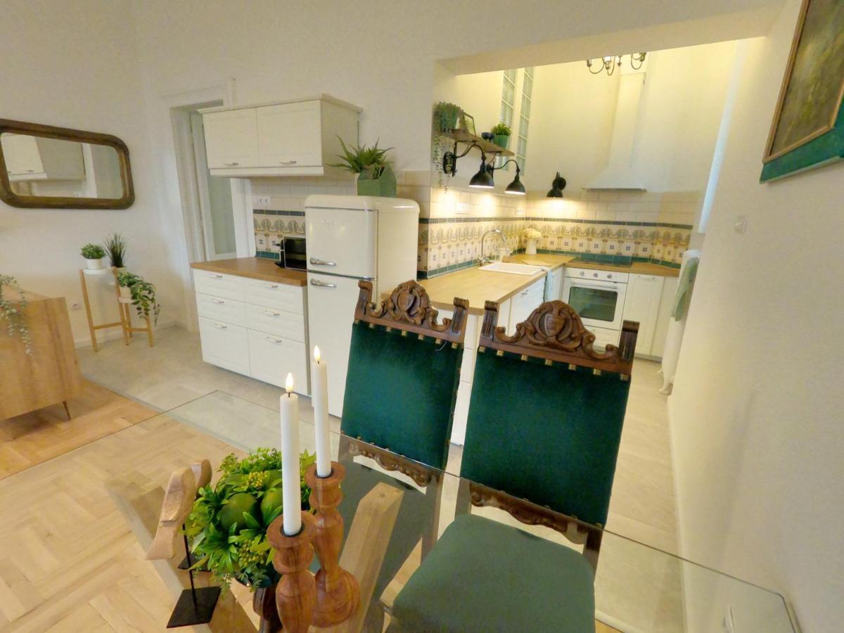 Green Hill Apartment ブダペスト エクステリア 写真